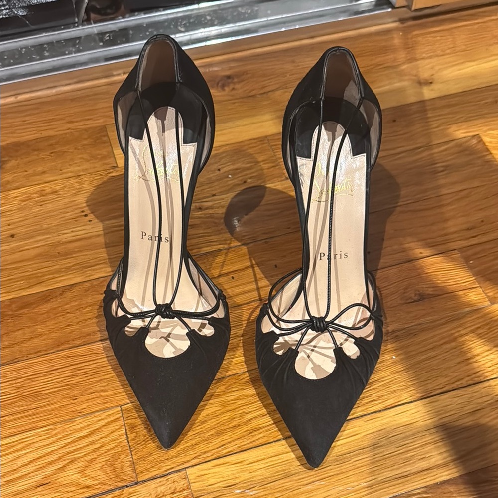 Elegant Rarely worn Christian Louboutin Women's Heels